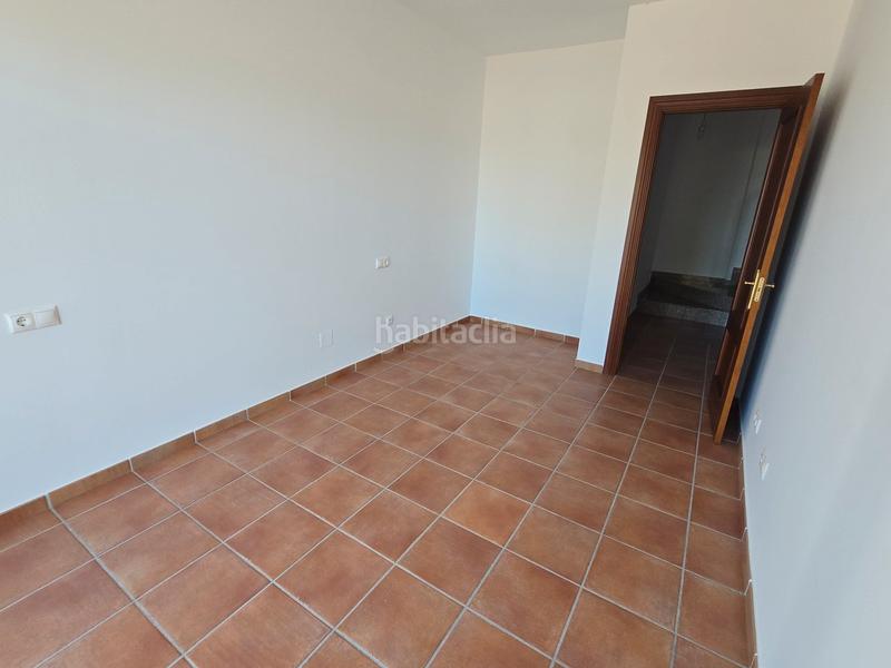 Foto 5bff8549-ff8e-42ce-a3c1-1e798844c1c2. Country house with parking in Alcaucín