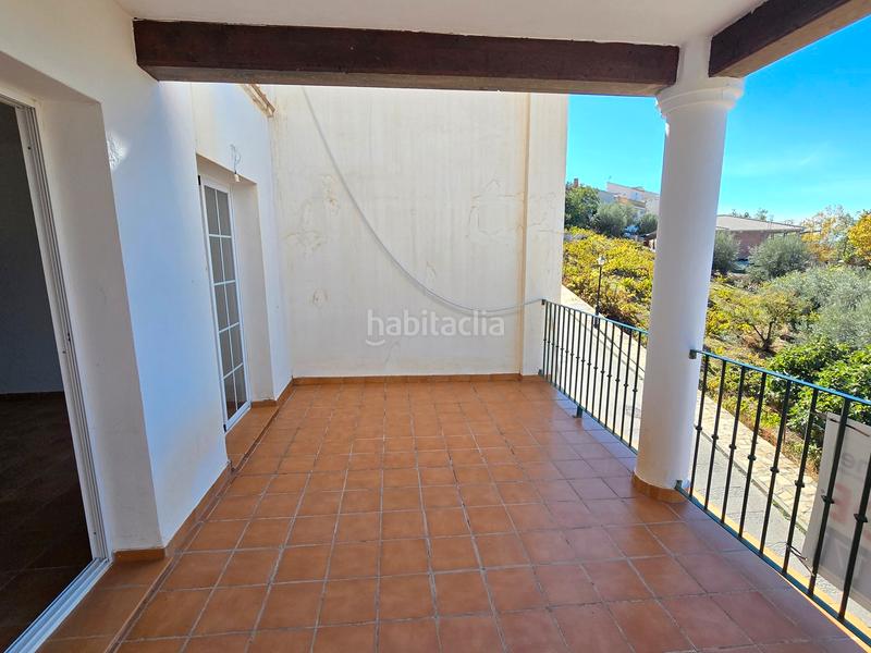 Foto adb005ac-fdec-4f7f-afd9-a53d3beaedad. Country house with parking in Alcaucín