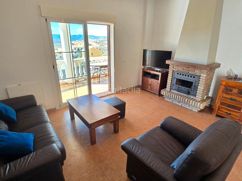 Foto 5b937edd-2f3d-4995-b8b2-63d3c156956e. Casa con piscina in Alcaucín