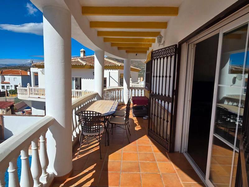 Foto 276a3df9-a561-43f5-b78f-e55dd78c74e8. House with pool in Alcaucín