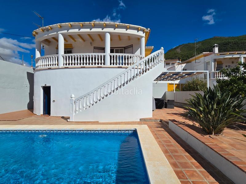 Foto a2afcbda-6b4c-416b-b61d-b364329cad18. House with pool in Alcaucín