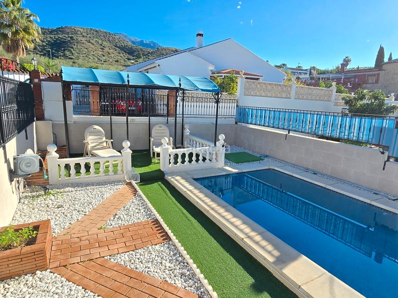 Foto bbfcf929-6ec1-44d5-8edd-25e588945d9c. Masía en Alcaucín