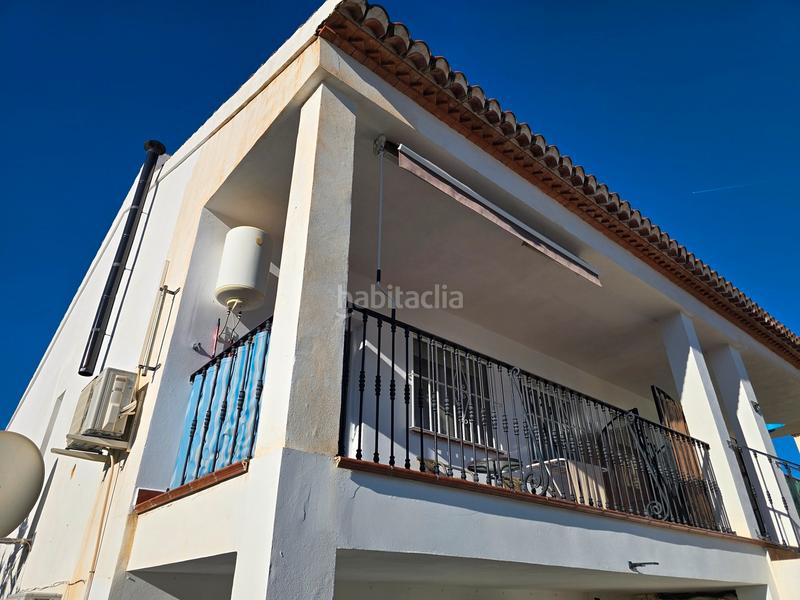 Foto cb846df2-a208-4d5f-a981-fbe0771b9cc8. Masía en Alcaucín