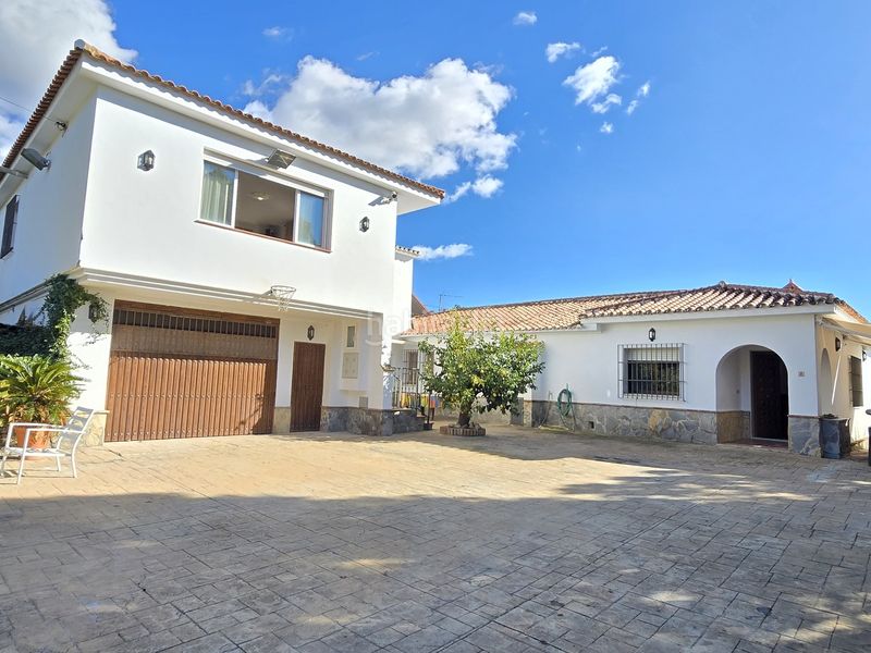 Foto 1e2eef43-97e7-4010-ae20-f5a176448353. Casa amb aparcament piscina a Periana