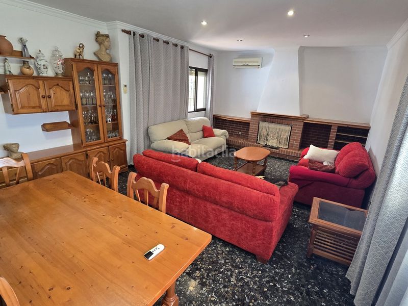 Foto 6e25fa7d-b6d5-49fb-9e53-203217590a83. Casa amb aparcament piscina a Periana