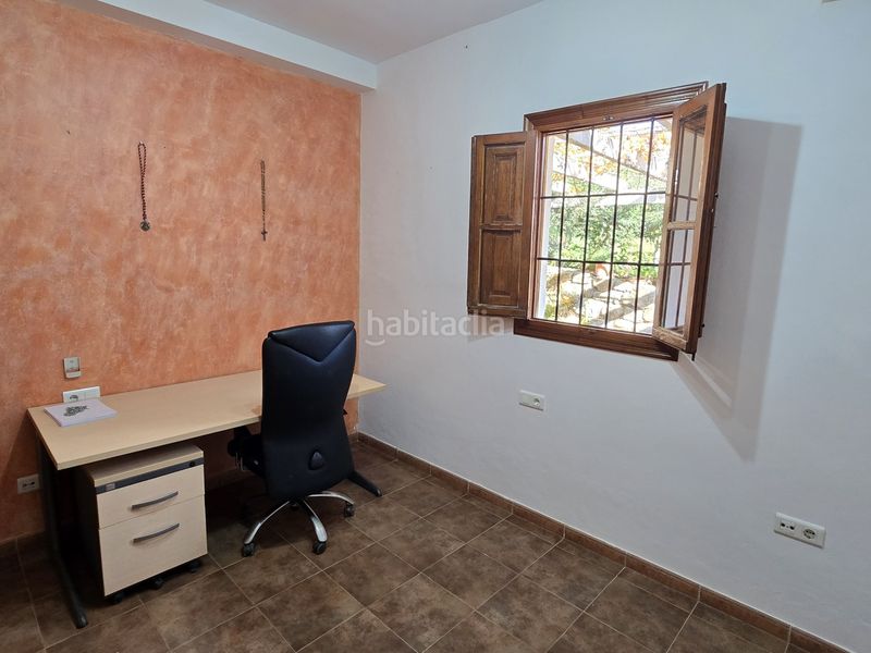 Foto cf4ed6a8-5ffe-4a32-9609-cb1e0f840739. Casa amb aparcament piscina a Periana