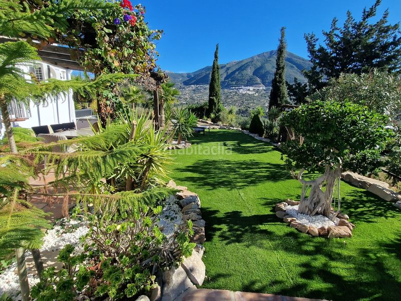 Foto b3117816-62f3-4ad9-806a-6ce0e448f793. Casa a Alcaucín