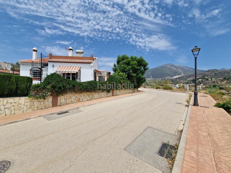 Foto 3f22cb12-ce22-4574-ae72-79159d892542. Casa a Alcaucín