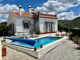 Haus in Alcaucín