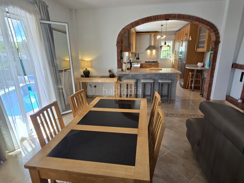 Foto b56b0785-6ffb-40a2-84c7-9792f17d2938. Casa en Alcaucín