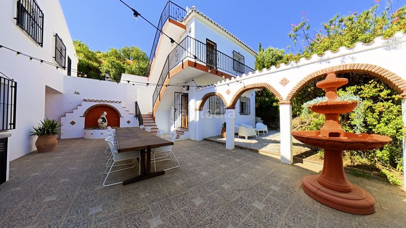 Foto d31937bd-4414-4b1f-9ac5-b7497b734a34. Casa amb aparcament piscina a Viñuela