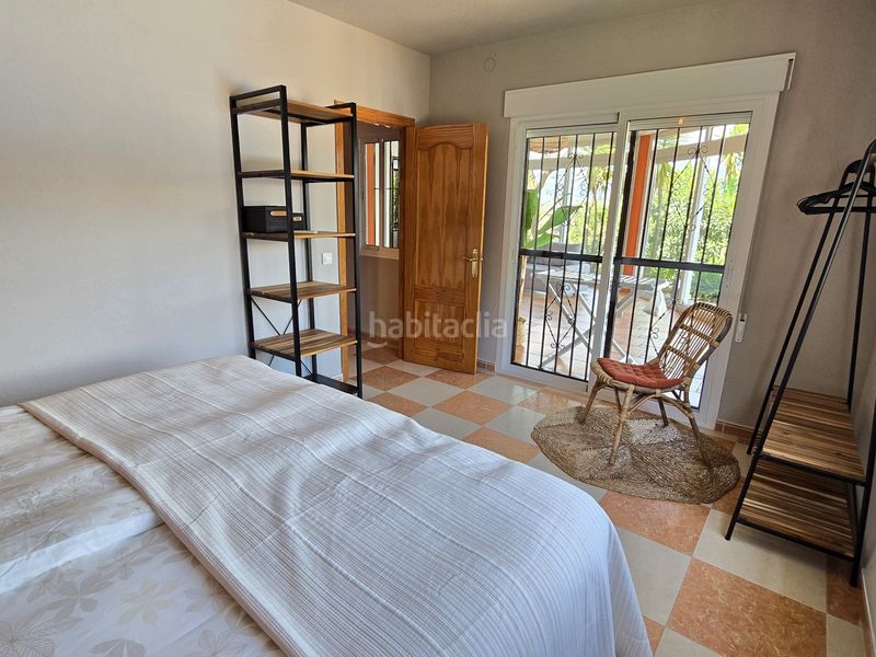 Foto f296e32d-c6fb-4650-8a00-333b97c840d8. Casa amb aparcament piscina a Viñuela