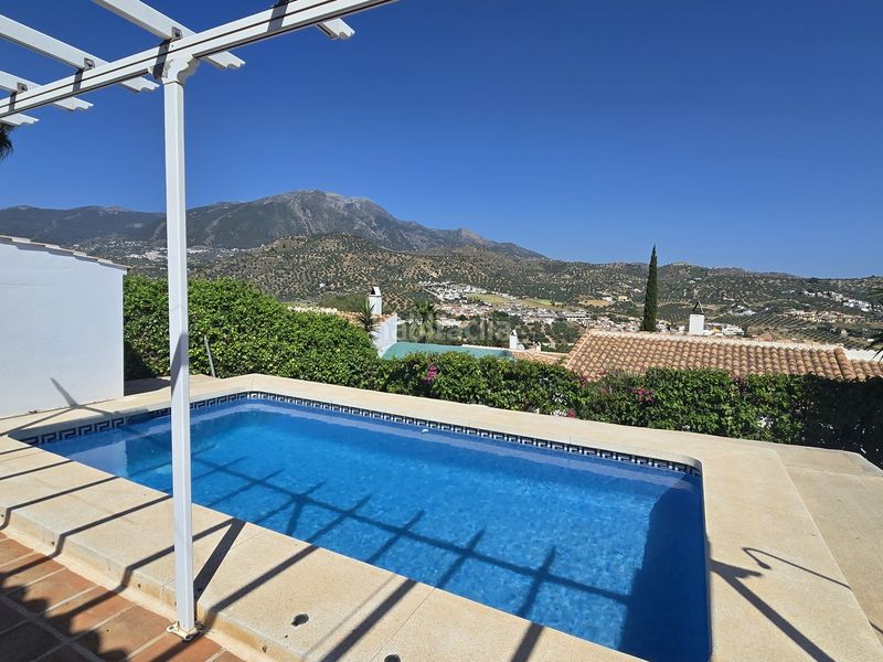 Foto 8c9b8c54-5c74-443d-a81e-e21dee9ed9be. Maison avec piscine dans Viñuela