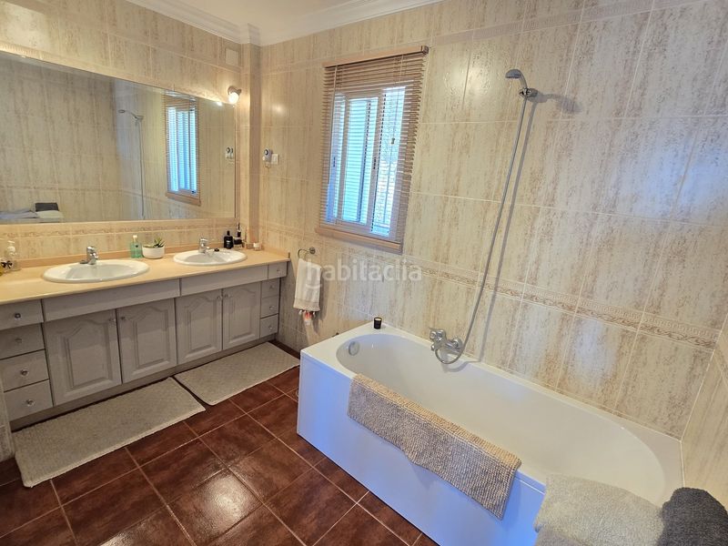 Foto dd83ac3a-3c39-46ea-9c05-9633b73bd04e. Casa amb piscina a Alcaucín