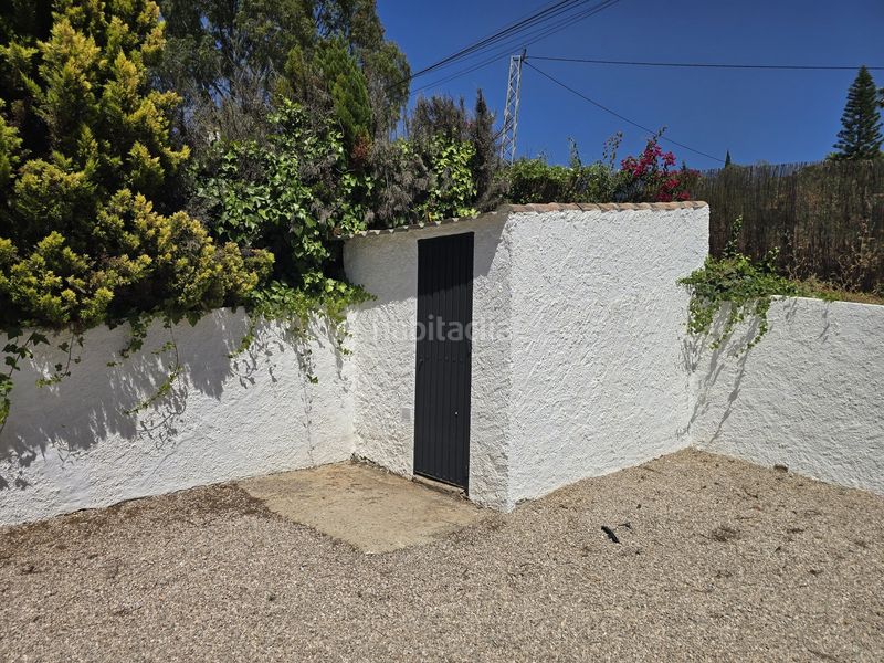Foto 4312f0fc-1a82-48ea-a403-cc6fd046e76d. Casa amb aparcament piscina a Alcaucín