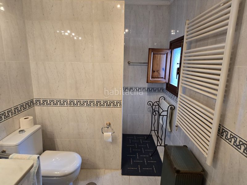 Foto 4aac89a6-be63-40fd-b569-dd7305e01946. Casa amb piscina a Periana