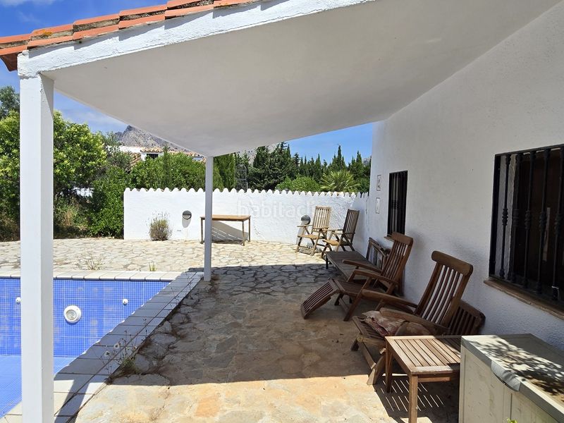 Foto ca6fb2f9-cbd7-46ef-9836-3d8de37ac129. Casa amb piscina a Periana