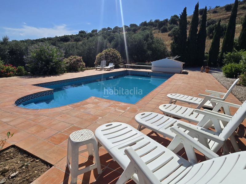 Foto 1daea515-02d2-46e5-b7f6-e4499b66f7b5. Casa amb aparcament piscina a Alcaucín