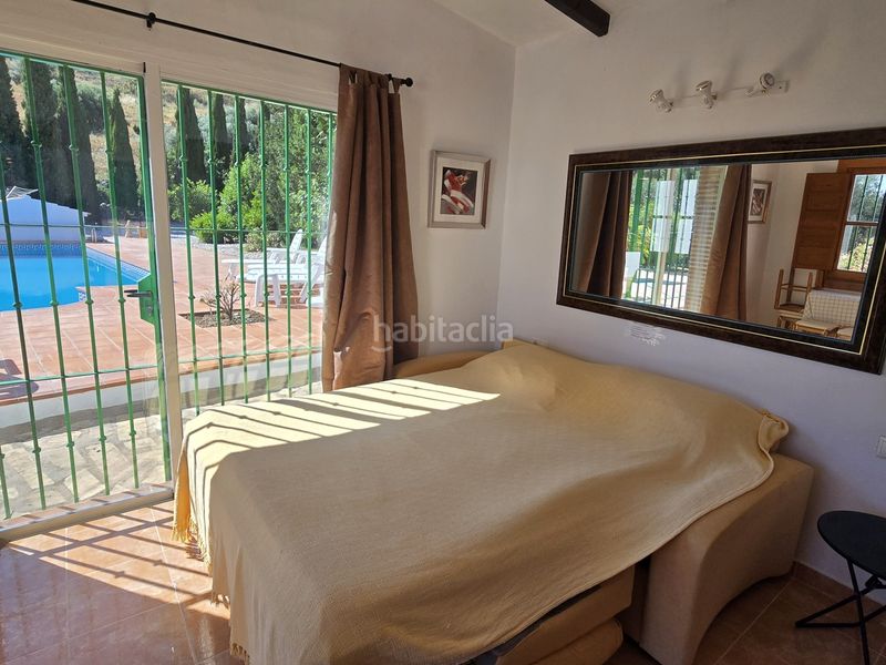 Foto c6f99267-4759-4d67-9ddc-b7bc3aeb1227. Casa amb aparcament piscina a Alcaucín