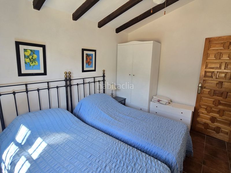 Foto d41723a7-ae30-4d2c-bd4f-0a3b16a09ca7. Casa amb aparcament piscina a Alcaucín
