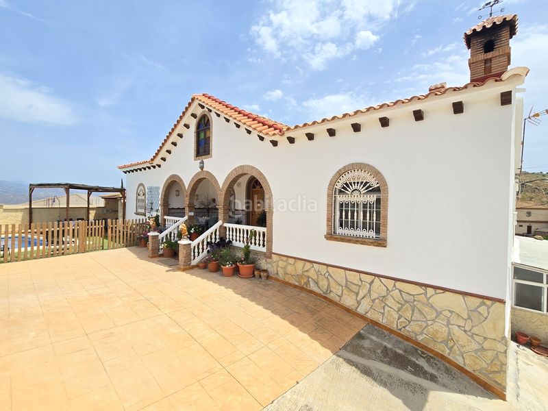 Foto d113ae25-12d0-42c5-9915-65b171b3320c. Casa amb aparcament piscina a Viñuela