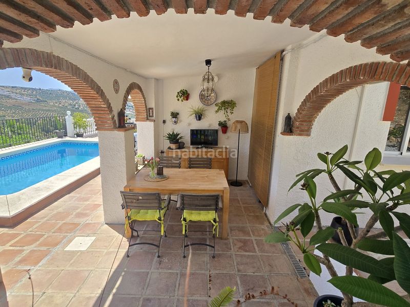 Foto fde1e561-9d94-4712-8799-3e1c9abd035b. Casa amb piscina a Viñuela
