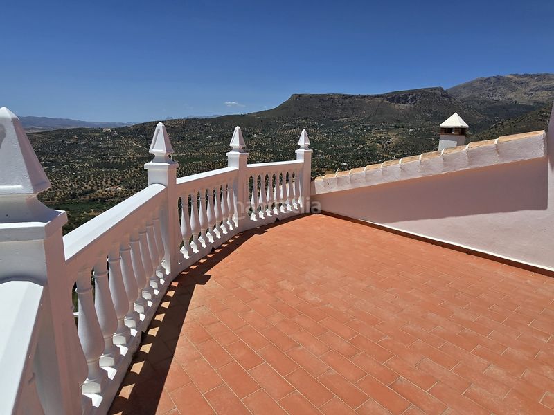 Foto 00d7ffad-7632-4005-ab98-ef98e922a7a1. Casa amb piscina a Alcaucín