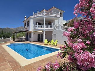 Haus in Alcaucín