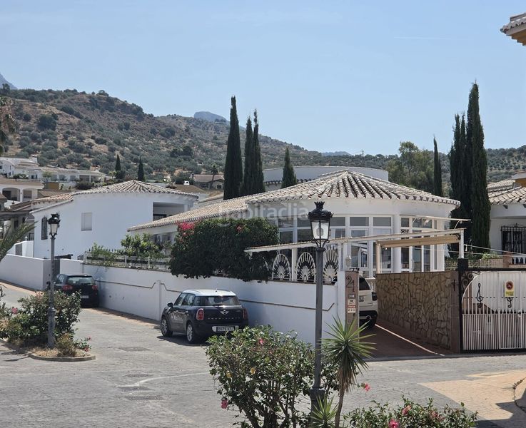 Foto 1dfc1537-5099-4fce-a03f-4ddb2a6e0481. Casa en Alcaucín