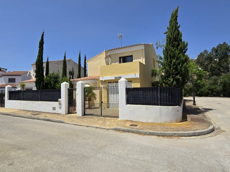 Foto 69cf85f8-5875-4dfb-a487-b7e91b7eebf5. Casa amb aparcament piscina a Viñuela