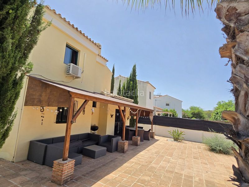 Foto 92cbd7dd-d83a-463b-a45e-b49d58875278. Casa amb aparcament piscina a Viñuela