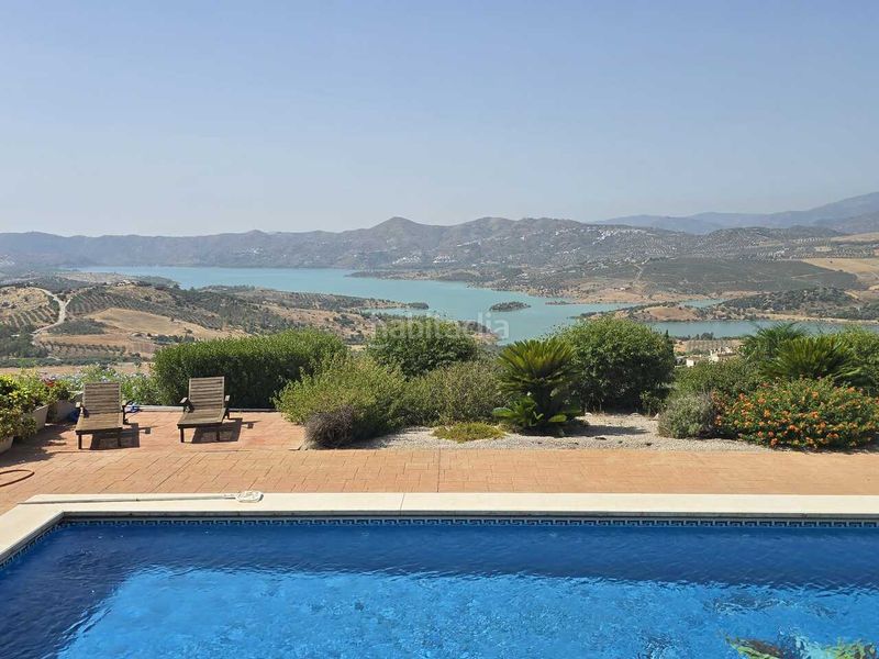 Foto 8c0ffd13-2a7f-4b04-8406-252cad82518b. Casa amb piscina a Periana