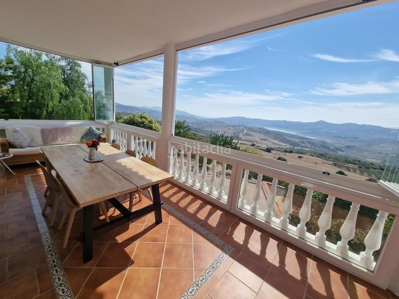 Foto ca351e48-23f2-430a-b0e9-7f02ef19166d. Casa en Periana