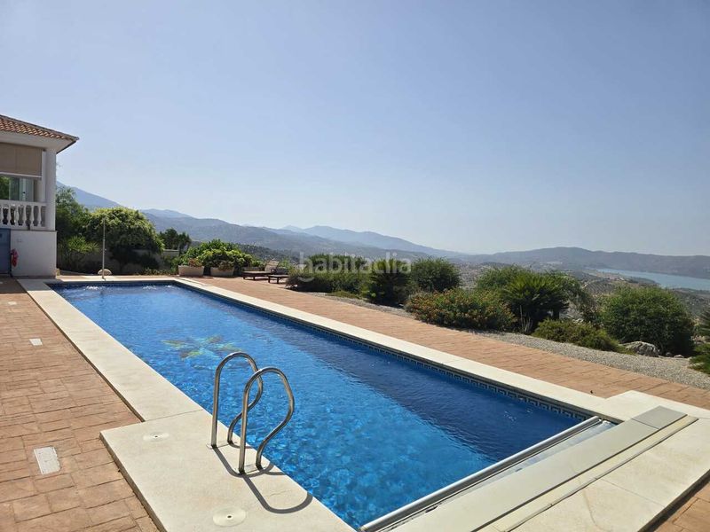 Foto 111005df-8025-4936-8b07-7e367acc2ab2. Maison avec piscine dans Periana