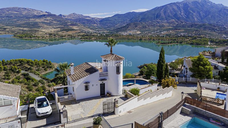 Foto c5d547f6-295a-4d43-945f-05d040a2b0fe. Casa en Viñuela