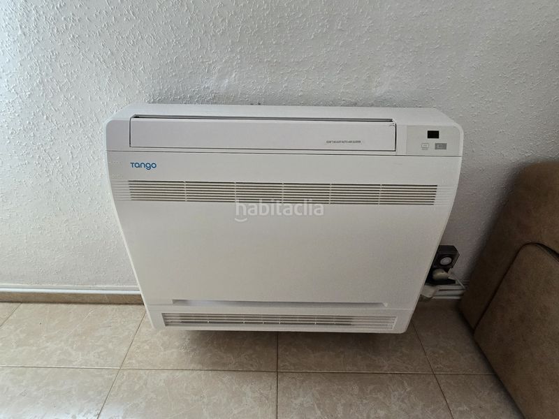 Foto d9a18cfe-d80f-4640-b49a-5a0253b5f5e8. Casa en Alcaucín
