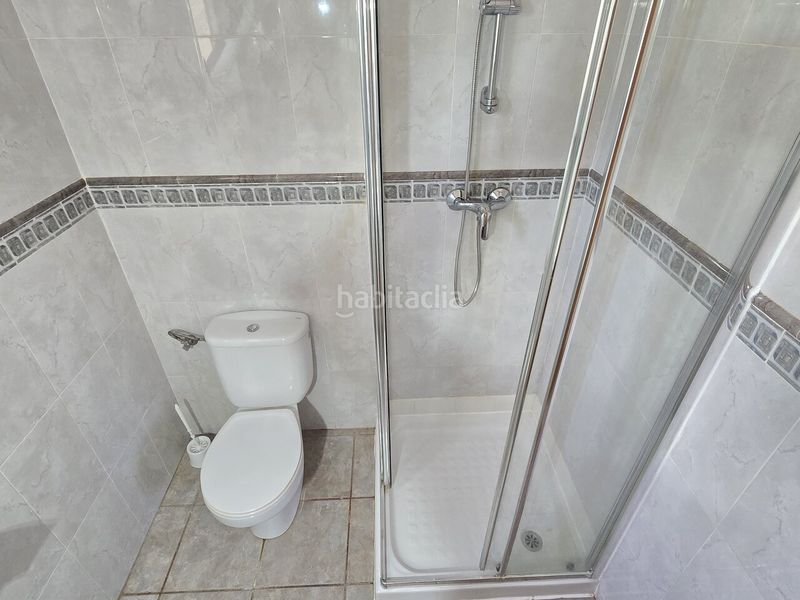 Foto fd557a7b-67c1-45b3-96fb-e04dc9ae4946. Casa amb piscina a Alcaucín