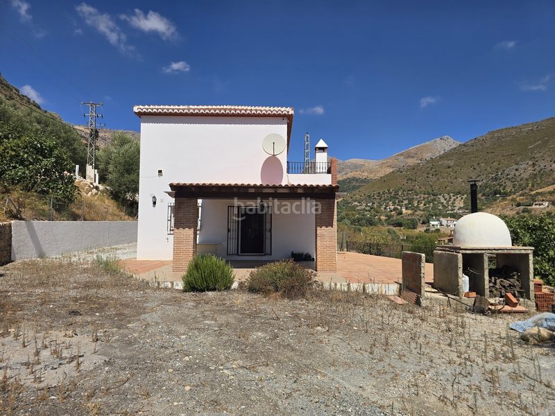 Foto bcad883b-5174-40df-ba0c-c032bc595363. Casa a Alcaucín