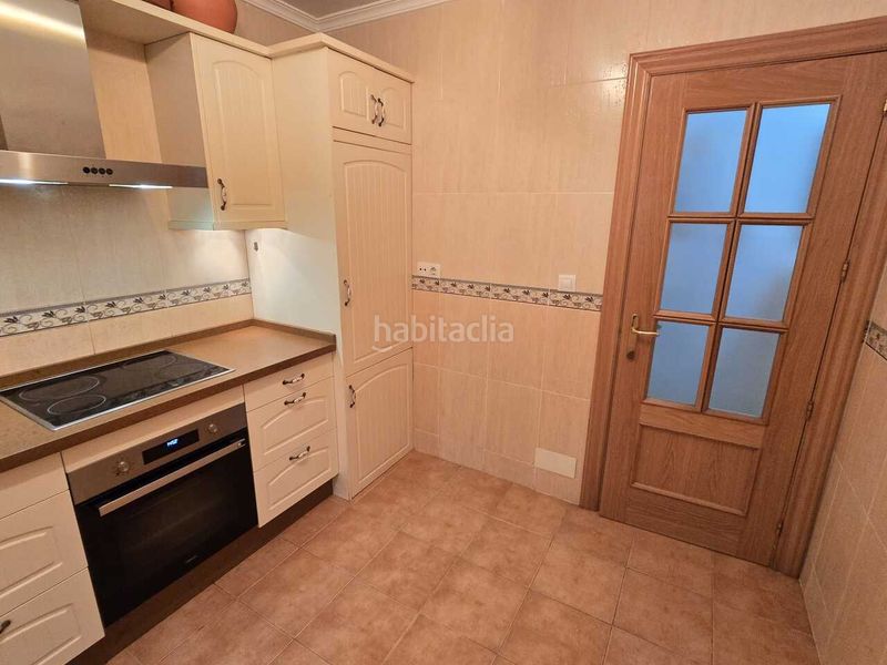 Foto 34c9f96c-79db-456b-aa86-f5cbcb50b3c2. Apartament amb aparcament a Alcaucín