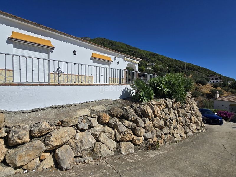 Foto 6c56924b-1be2-4a13-b22f-52c3261badf2. Casa amb aparcament piscina a Alcaucín