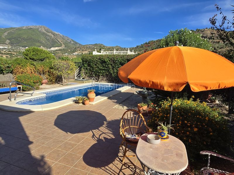 Foto 4af80360-046e-43c7-ac9b-798e20e8c168. Casa amb aparcament piscina a Alcaucín
