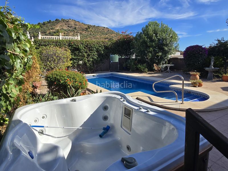 Foto 60af2a8c-a0d1-45fb-a148-21238c290199. Casa amb aparcament piscina a Alcaucín