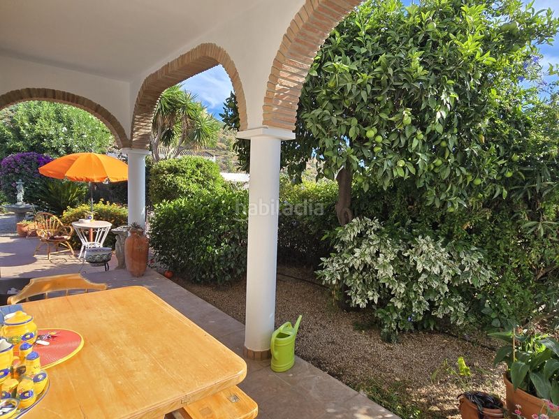 Foto c4e41bab-75ee-409a-ae75-e76242310a1d. Casa amb aparcament piscina a Alcaucín