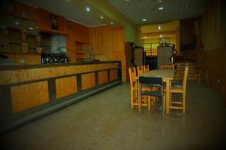 Local Comercial a País Valencià. Localbar en venta en zona el quint
