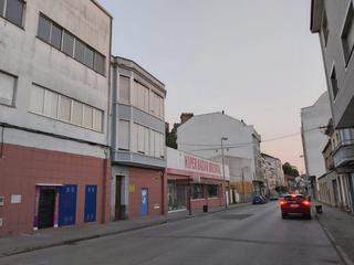 Casa  Calle doctor casares. Casa a un paso del club fluvial