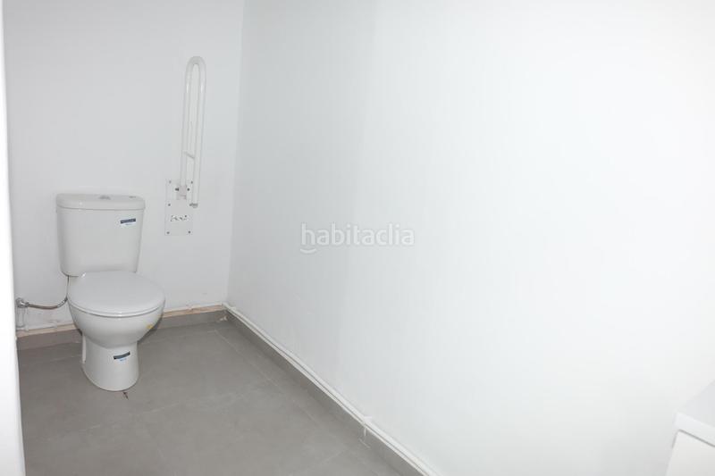 Foto bb812678-c689-4a07-aa16-e84ab6397dcd. Lloguer local comercial a Cardenal Benlloch Mislata