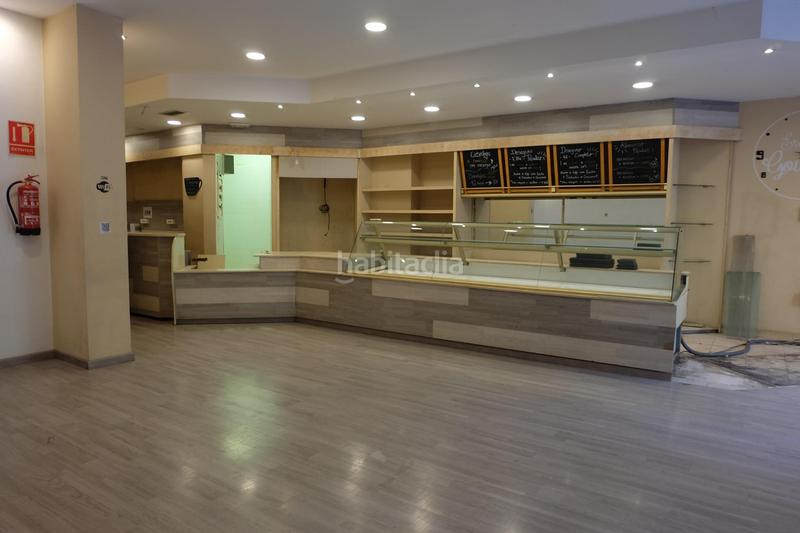 Foto 029e3c7f-d38a-4c0d-bc6a-e9bd9ef18abf. Local commercial dans La Llum Valencia