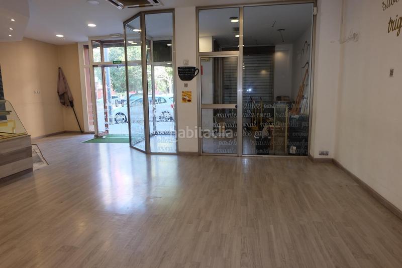 Foto c21f9cc2-ccd7-4a9f-ab2d-0a366a21136c. Local commercial dans La Llum Valencia