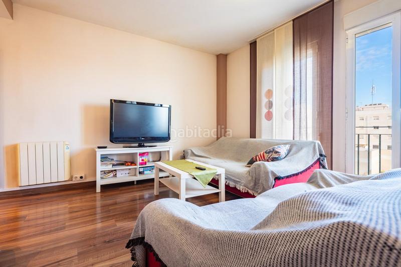 Foto c62f4548-312a-41f0-881b-4e493378173a. Etagenwohnung mit heizung parking in Foios