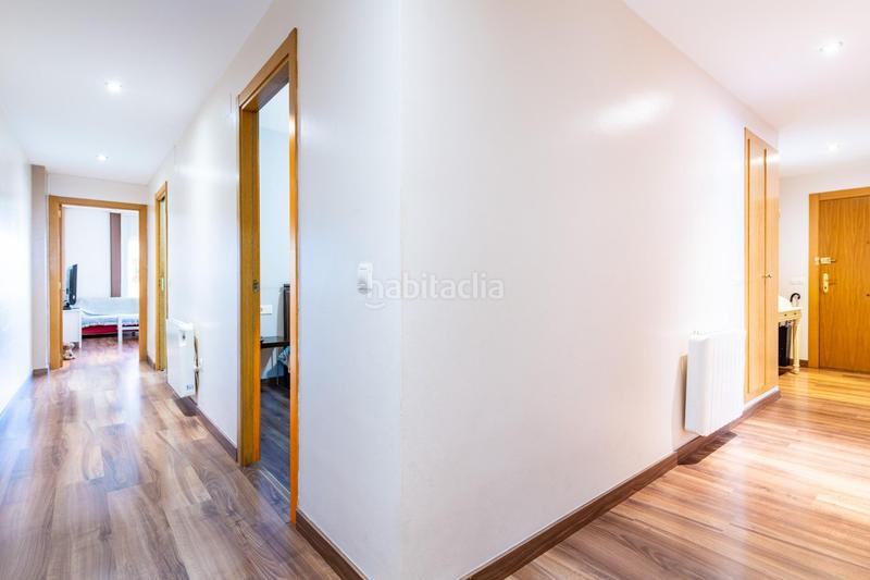 Foto fe0bb079-979d-4e02-a399-56e3b06b50cd. Etagenwohnung mit heizung parking in Foios